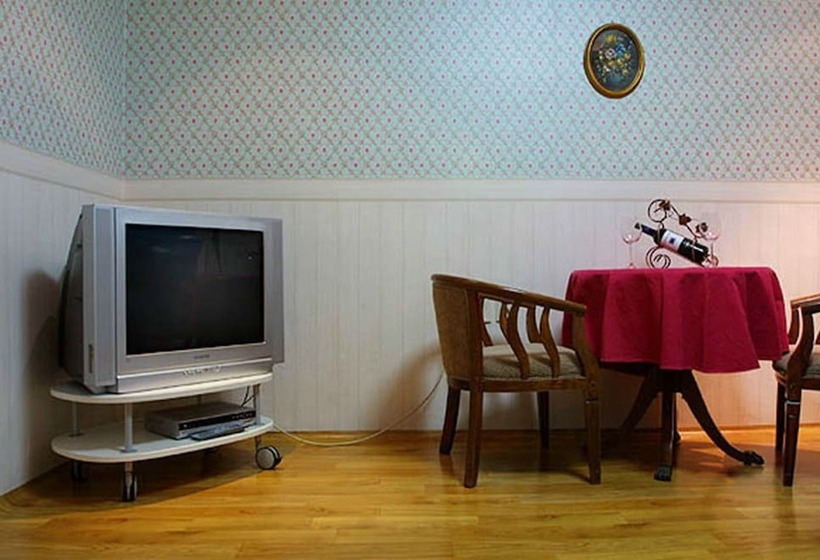 Mari Sea Ever Pension