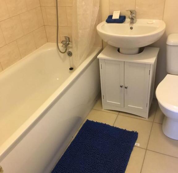 Marley Mansions Apartment   Clarendon