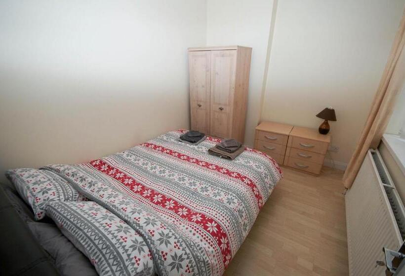 Marley Mansions Apartment   Clarendon