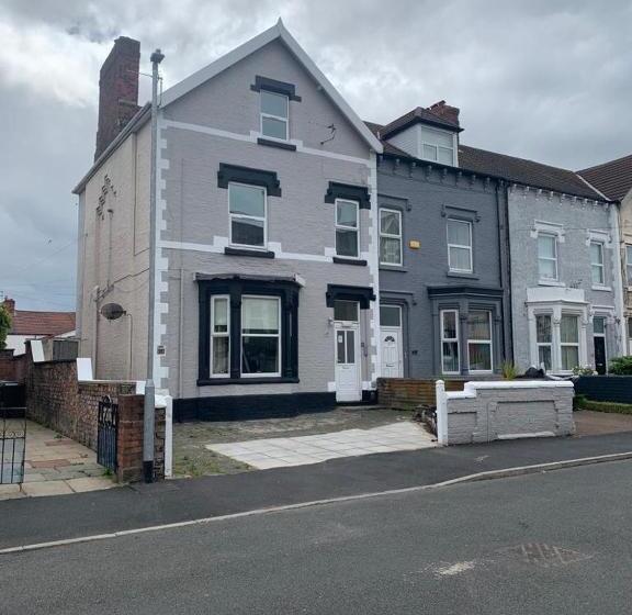 Marley Mansions Apartment   Clarendon