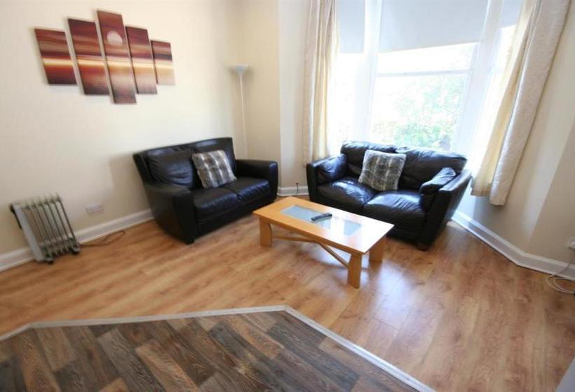 Marley Mansions Apartment   Clarendon