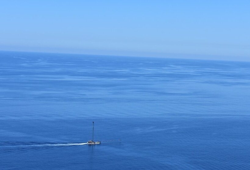 הוסטל Miramare Scilla Gyh Luxury