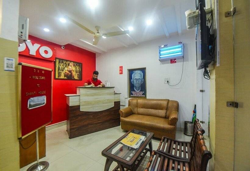 Oyo 10566 Hotel Shanti Guest House