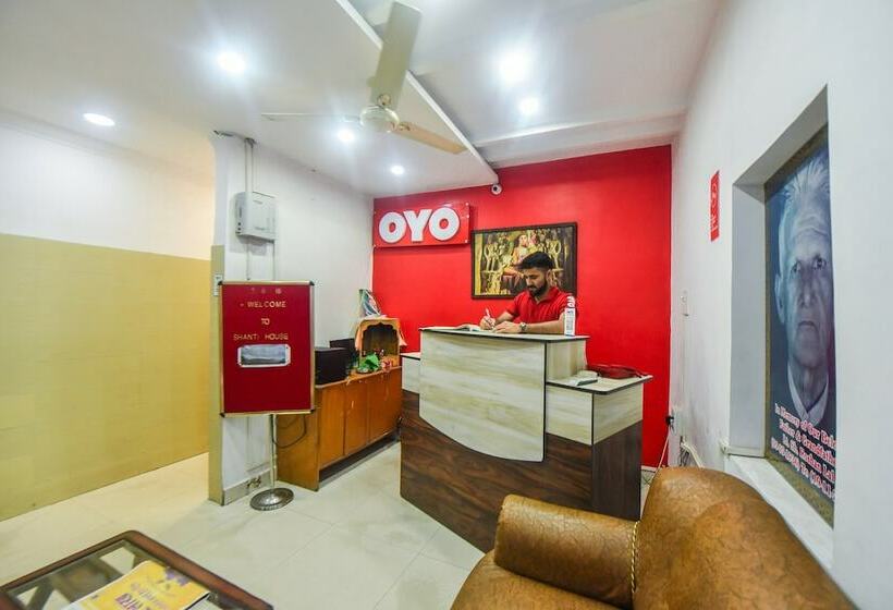 Oyo 10566 Hotel Shanti Guest House