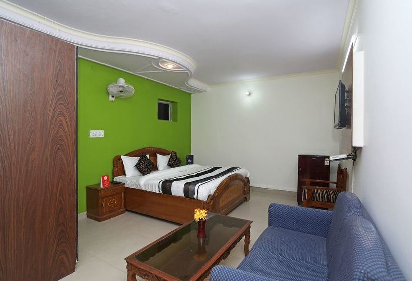 Oyo 11063 Hotel Suncity