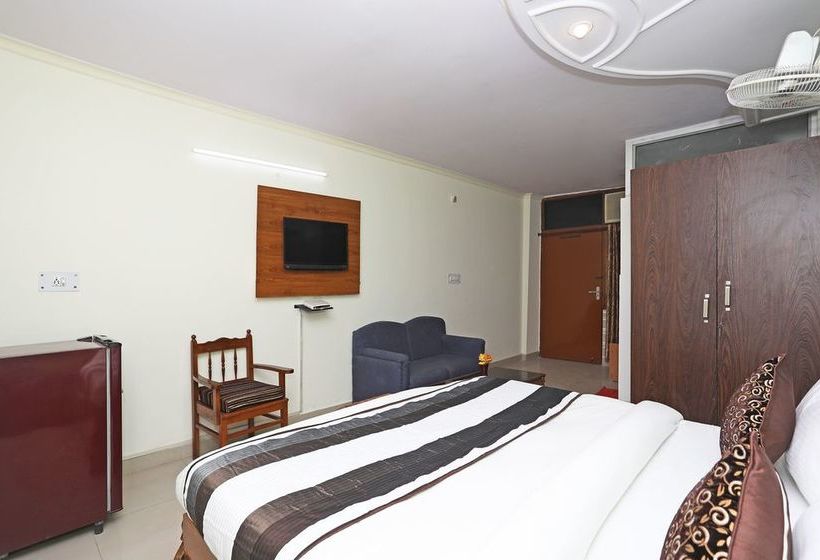 Oyo 11063 Hotel Suncity