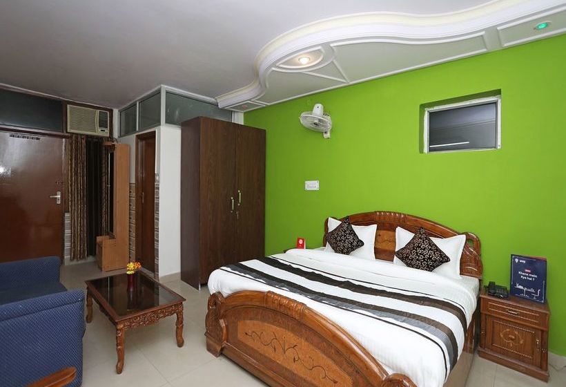 Oyo 11063 Hotel Suncity