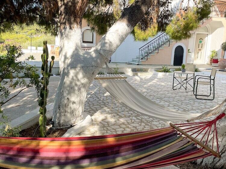 Pefkides Aegina Boutique Apartments