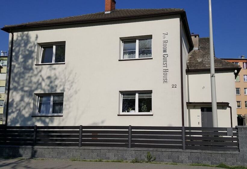 펜션 7th Room Guest House