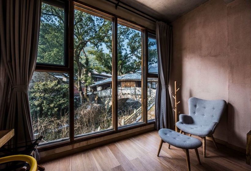 بنسيون Go Native Downtown House Ningbo