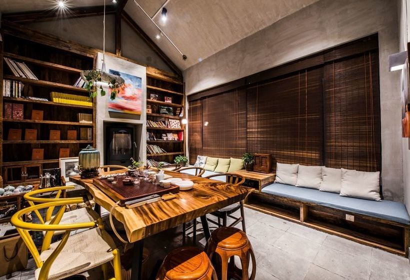 بنسيون Go Native Downtown House Ningbo