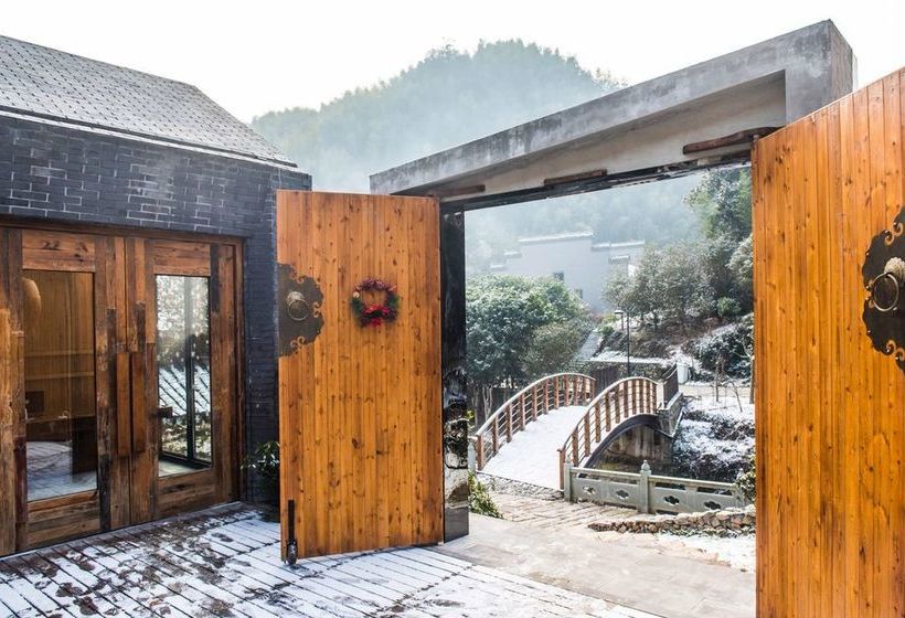 بنسيون Go Native Downtown House Ningbo