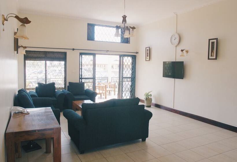 پانسیون Mission Guest House