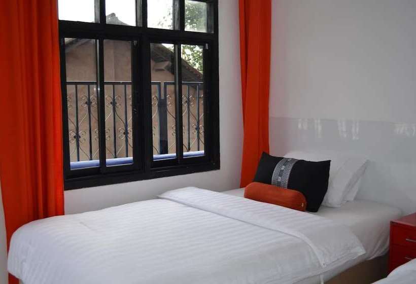 膳宿费 Moonlight Champa