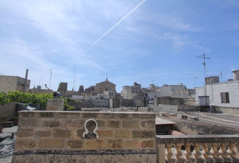 پانسیون My Travel House