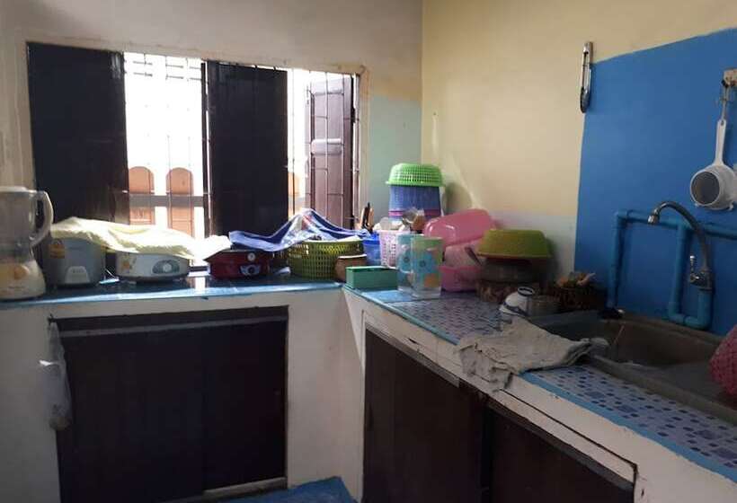 بنسيون Patchaya Guesthouse