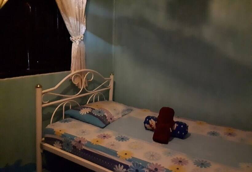 بنسيون Patchaya Guesthouse