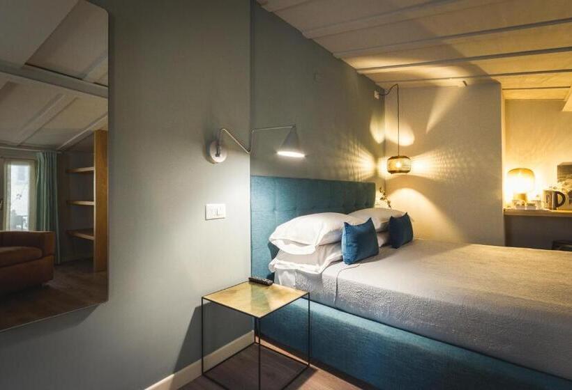 펜션 Piccola Torre Maison