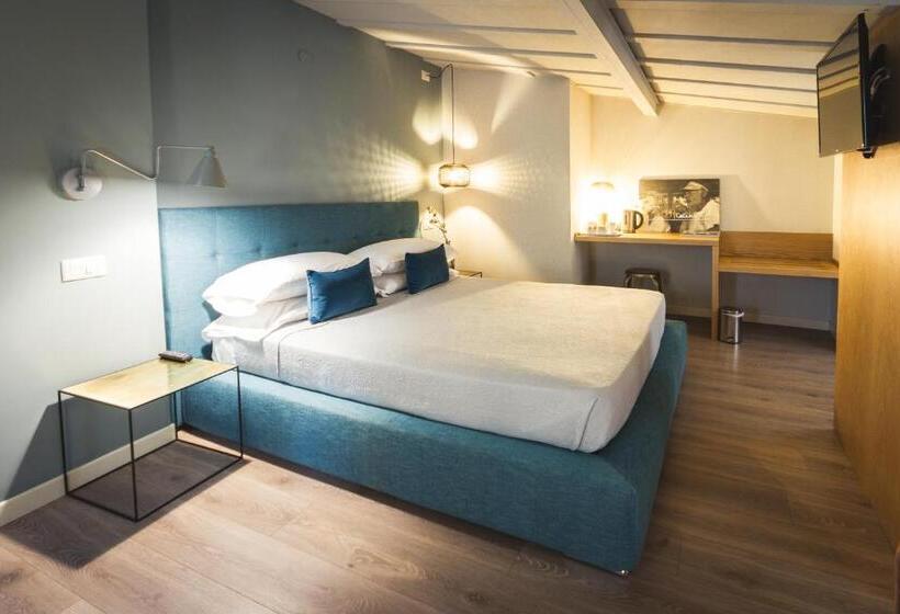 펜션 Piccola Torre Maison