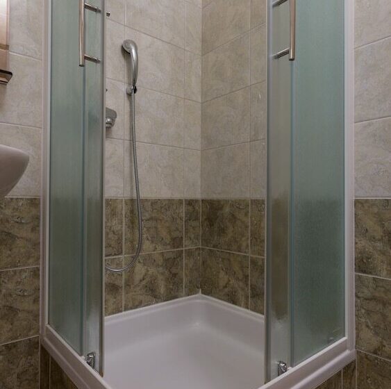 بنسيون Rooms Pleška Zagreb Airport