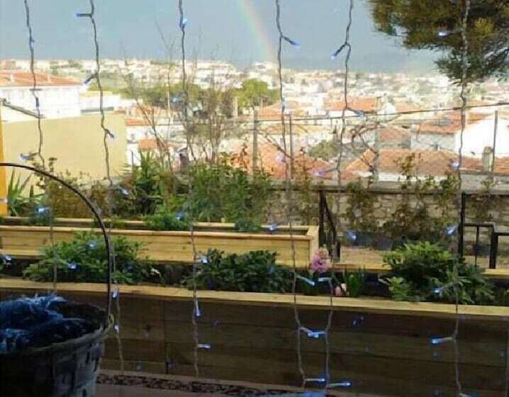 פנסיון Sihirli Kitap Kahve Konuk Evi