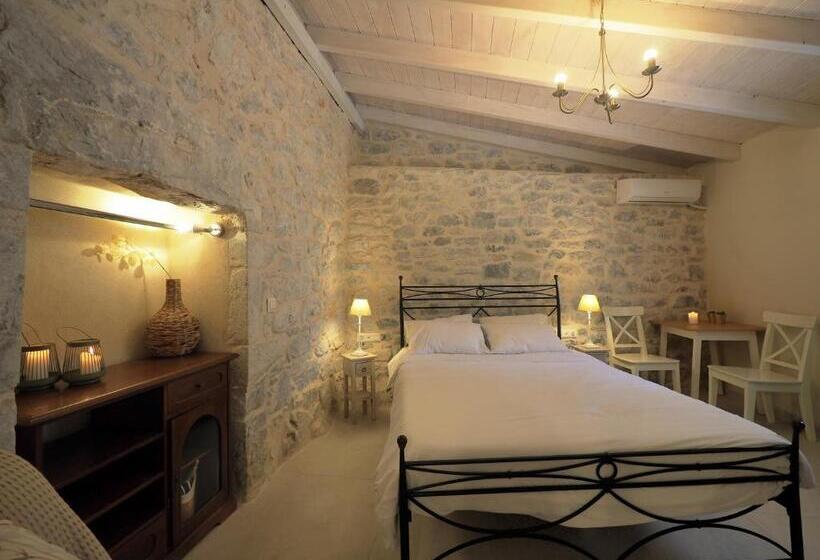 Пансион Sophia Areopoli Guesthouse