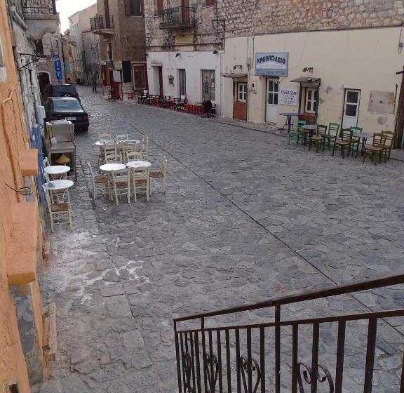 Пансион Sophia Areopoli Guesthouse