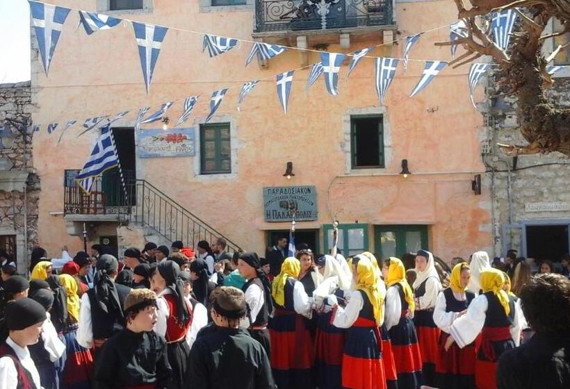 Пансион Sophia Areopoli Guesthouse