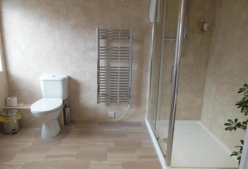 膳宿费 The Chalfonts