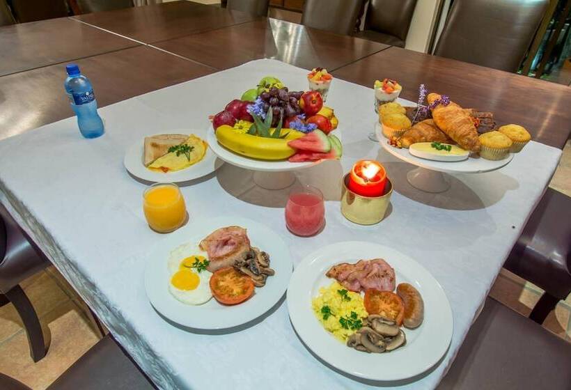 פנסיון Valley Villa