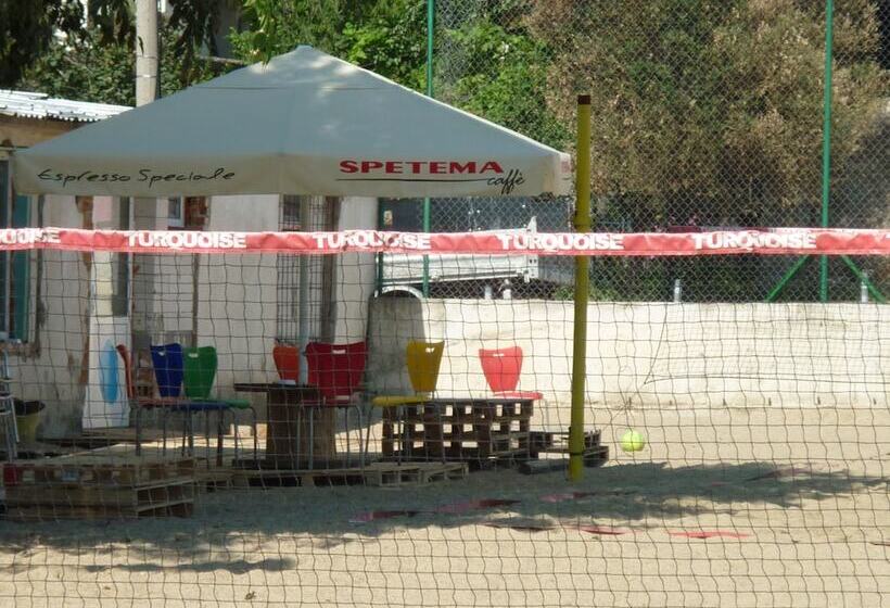 פנסיון Yalta Guesthouse