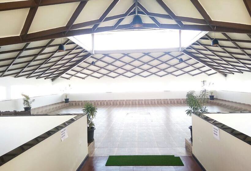 Resort Shathayu Retreat