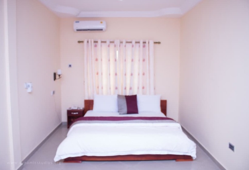 Sheilas Executive Hotel & Lodge