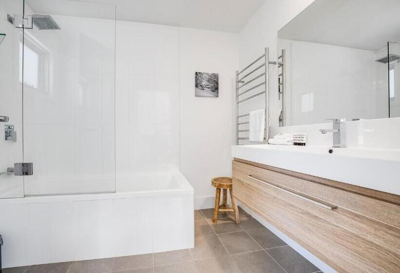 Stillwater Chalet B   Amazing Lakefront 2br Chalet L Bbq L Gym L Tennis L Indoor Pool