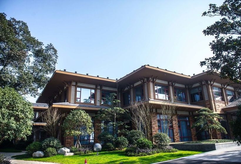 Yueyang Junshan Island Narada & Resort