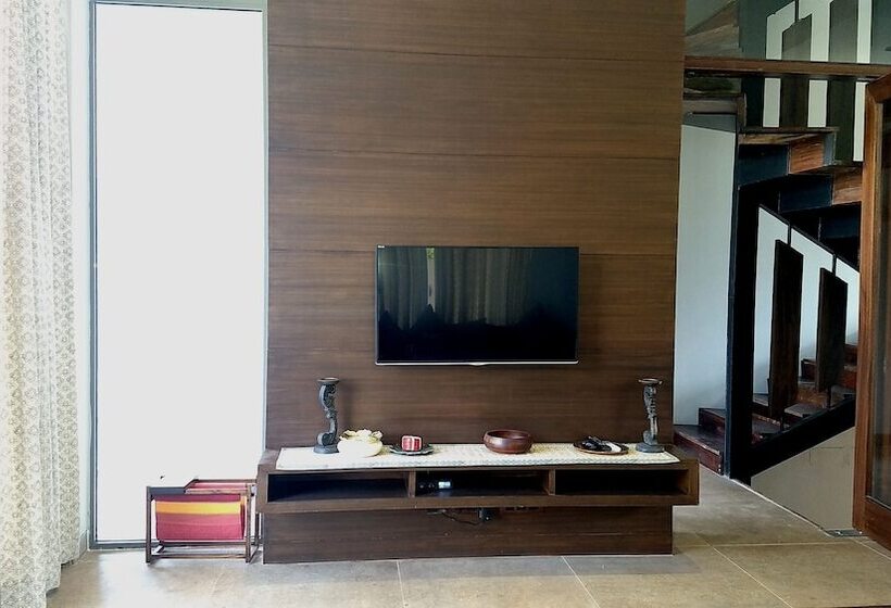 5 Am Somewhere Styled By Fabindia