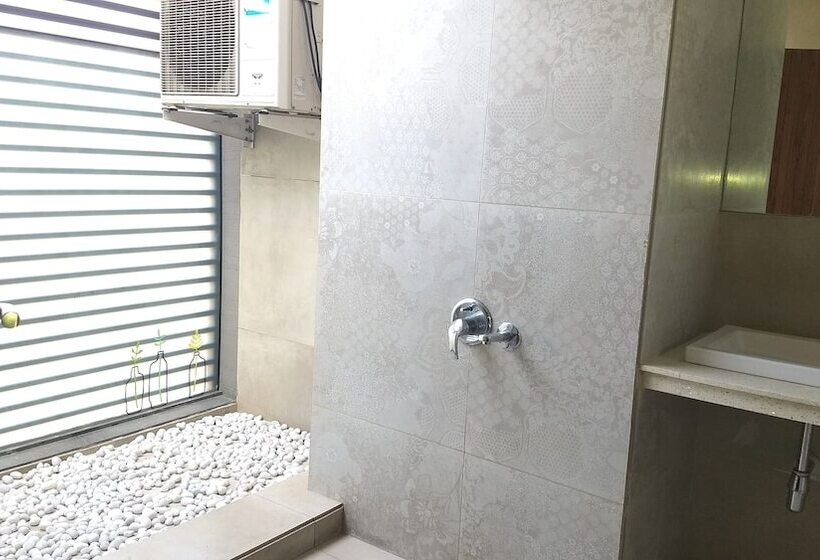 5 Am Somewhere Styled By Fabindia