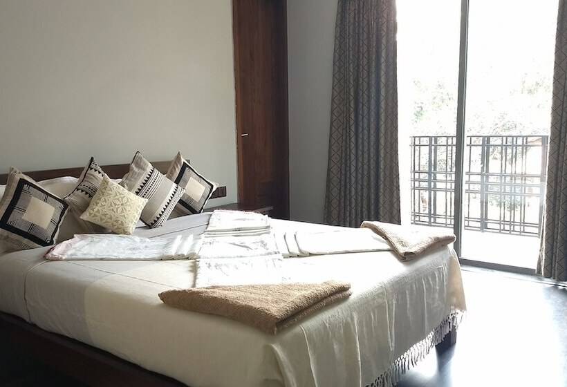 5 Am Somewhere Styled By Fabindia