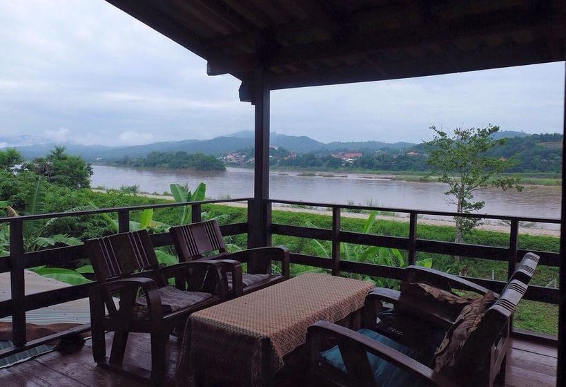 Общежитие Baan Rimtaling Guest House