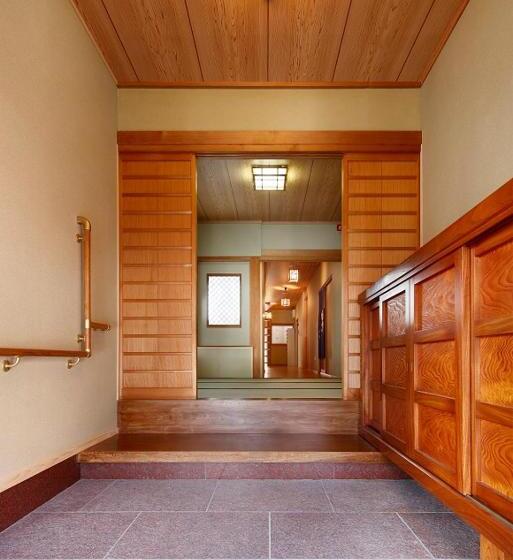 Общежитие 宿屋 天空