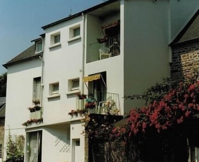 مبيت وإفطار A L'abri Des Vents