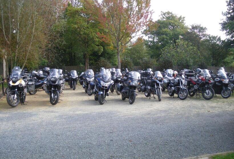 مبيت وإفطار A L'abri Des Vents