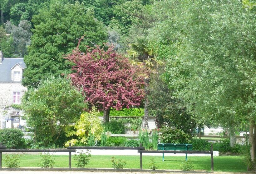 مبيت وإفطار A L'abri Des Vents