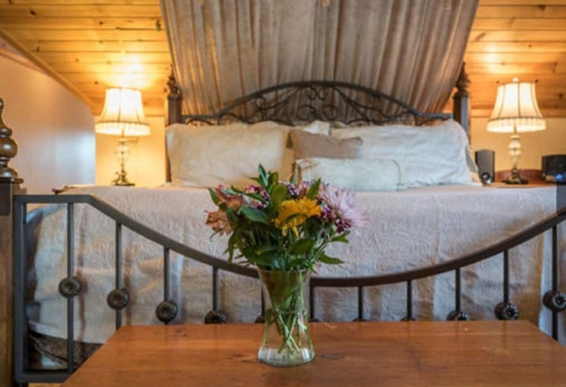 مبيت وإفطار Mcconnell Inn