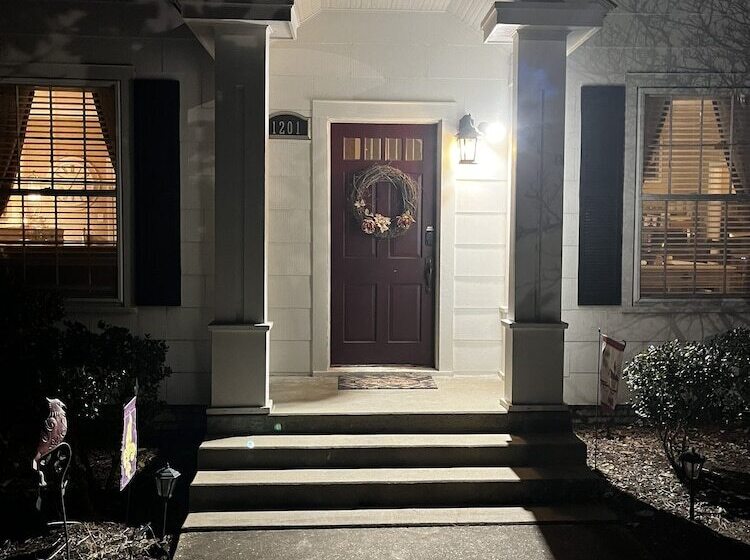 مبيت وإفطار Sassafras Inn