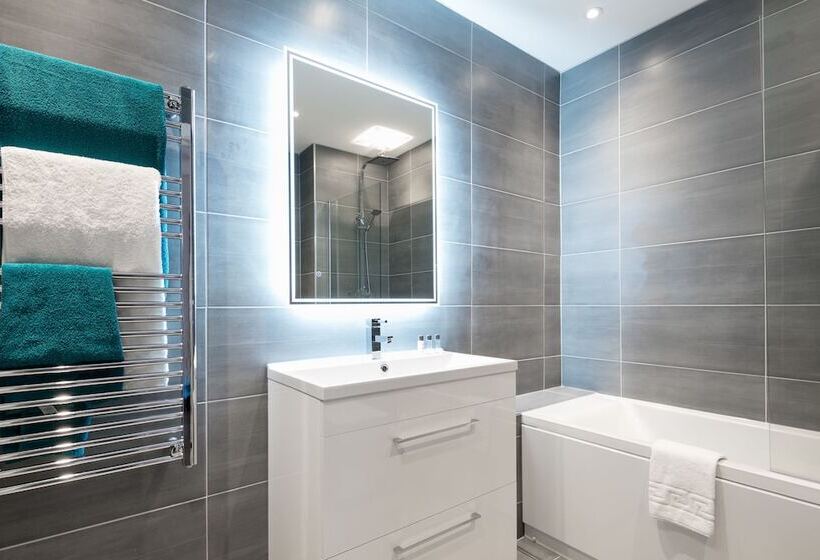 Bluestone Apartments Trinity