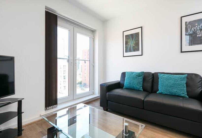 Bluestone Apartments Trinity