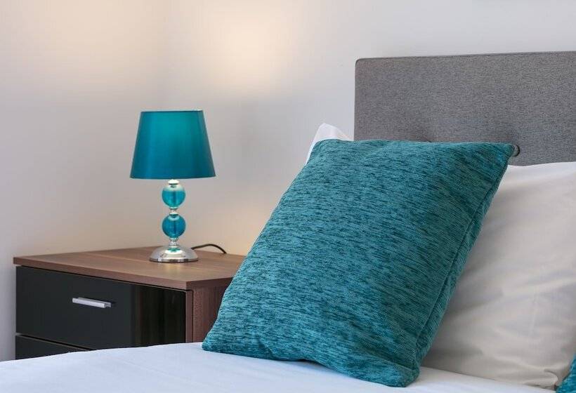 Bluestone Apartments Trinity