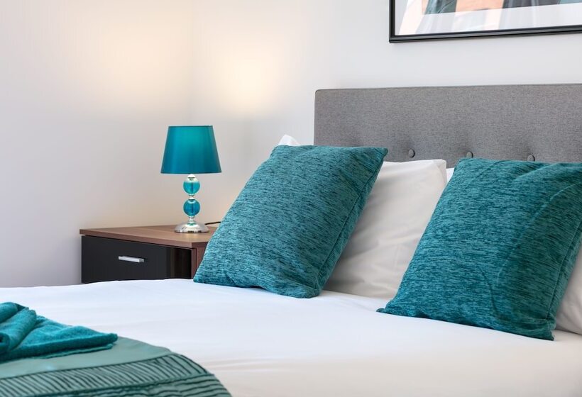 Bluestone Apartments Trinity