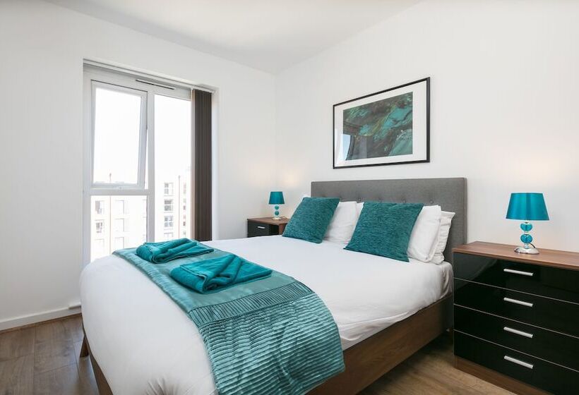 Bluestone Apartments Trinity